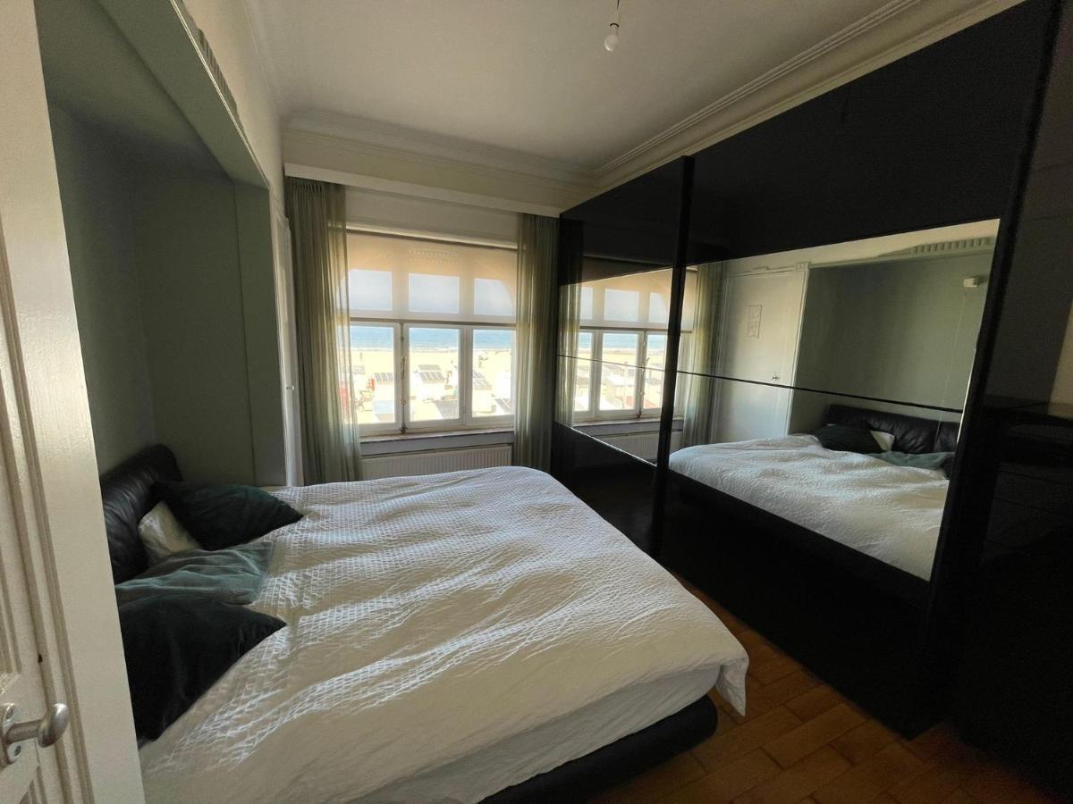 Uniek Appartement Op De Zeedijk Met Parking Οστένδη Εξωτερικό φωτογραφία
