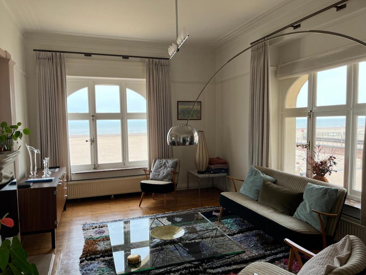 Uniek Appartement Op De Zeedijk Met Parking Οστένδη Εξωτερικό φωτογραφία
